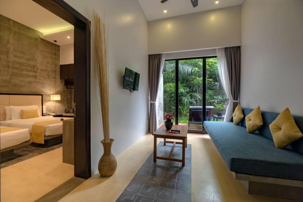 Grange Hotel Сием Реап Екстериор снимка